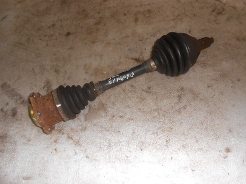 Antriebswelle Gelenkwelle VW Polo 9N 1,4L TDI Bj.2001-2005 links