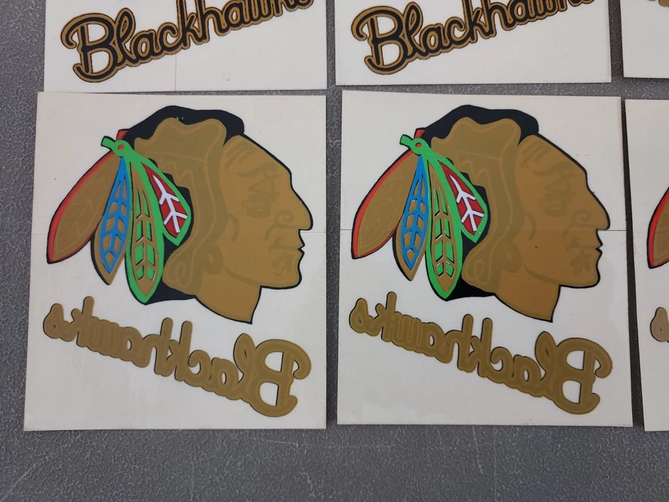 6 vtg Chicago Blackhawks Logo Wordmark NHL Window Decals & Stickers 3 1/2" x 4" - Изображение 4 из 4