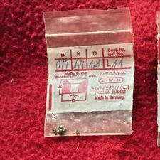 KWM Clock Friction bushings L11  B0.7 H 1.4 D 1.8