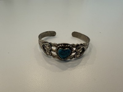 Vintage Bell Trading Post Nickel Silver Turquoise Heart Petite Cuff Bracelet