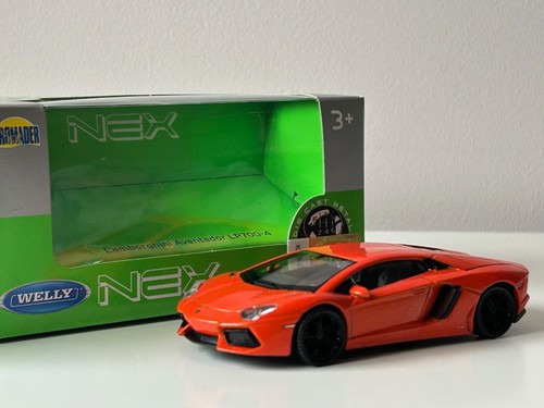 Lamborghini Aventador LP700-4 Italian Car Model Metal Diecast Toy 1:43 Welly - Picture 10 of 10