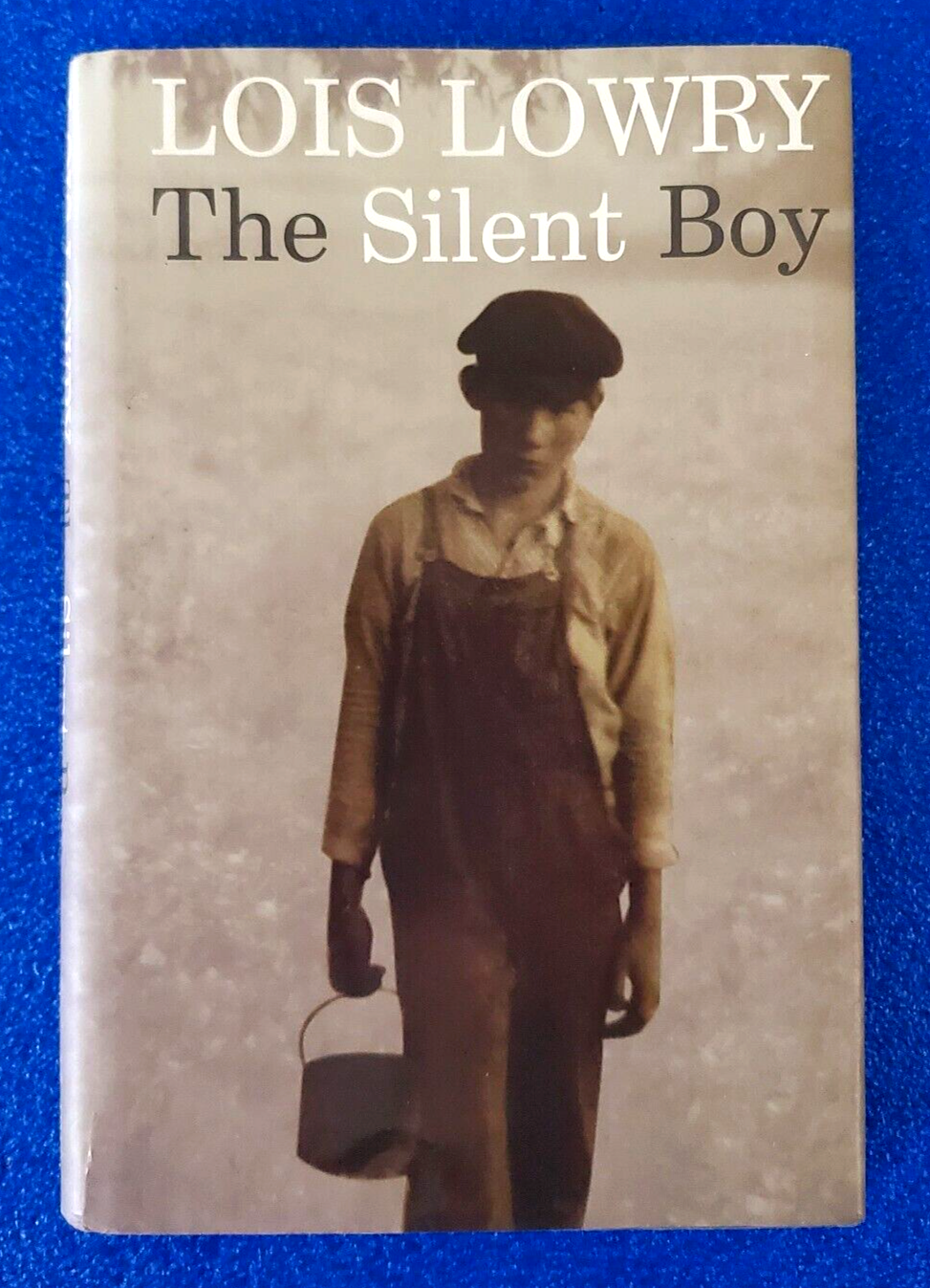 THE SILENT BOY HARDCOVER BY LOIS LOWRY HISTORIC CLASSIC FREE SHIPPING