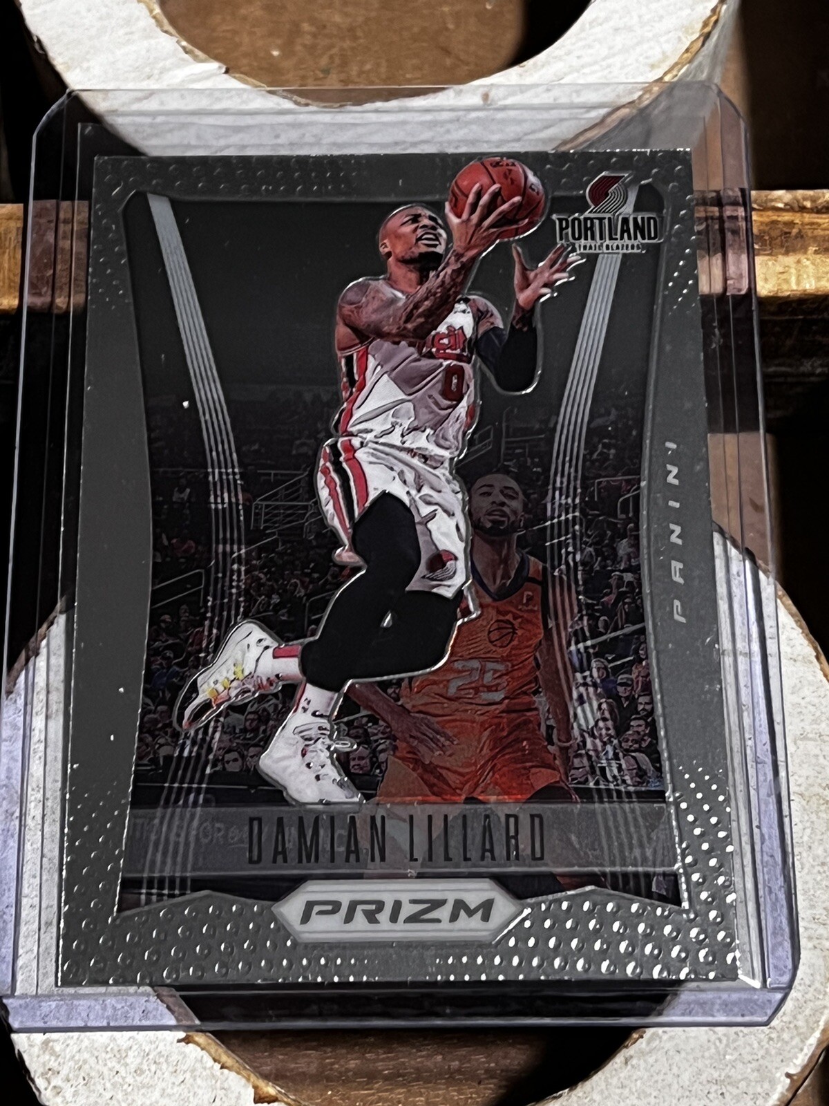 2020-21 DAMIAN LILLARD PANINI PRIZM FLASHBACK THROWBACK CARD #11 PRIZM