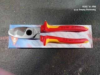 Forbici per cavi "Knipex" n.95 16 200 come nuove in confezione originale da magazzino