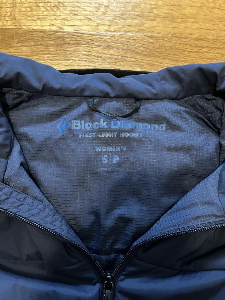 Women’s Black Diamond First Light Hoody Insulated Blue Size Small - Image 4 of 4