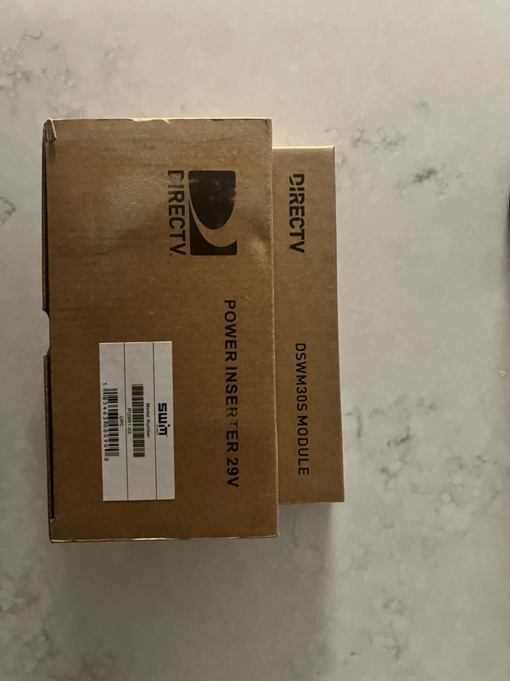 DirecTV SWM Multiswitch 30 SWM with power inserter, 2 splitters - Image 2 of 4