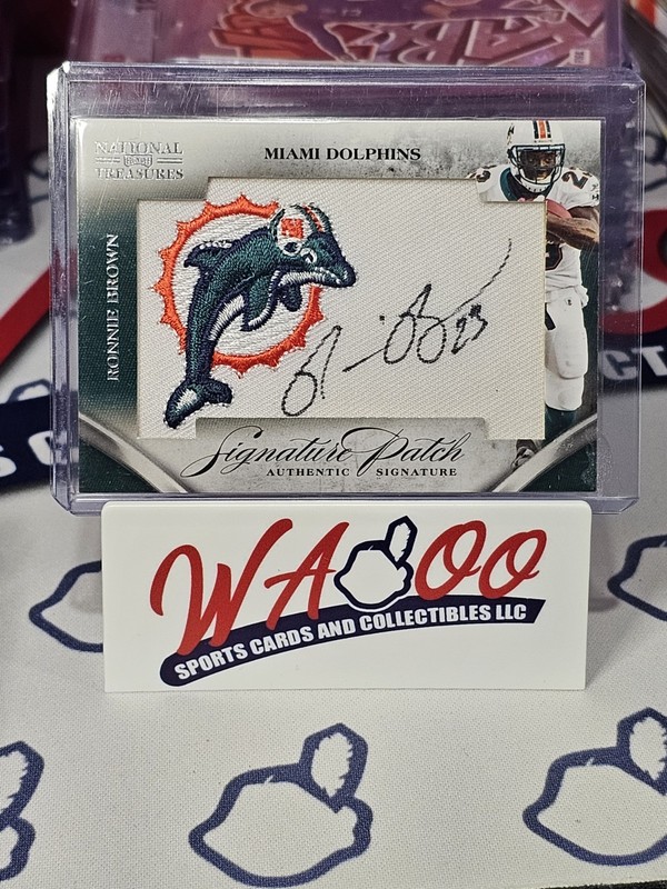 2009 National Treasures Panini Ronnie Brown Patch Auto 19/26 DOLPHINS