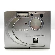 FUJIFILM FinePix 4500 Compact Digital Camera Tested from Japan