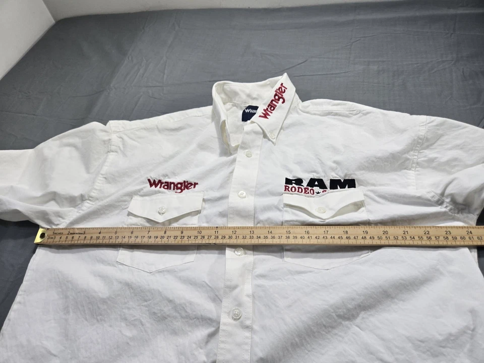 Camisa Wrangler Para Hombres Grande Dodge Ram Serie Rodeo Blanca Vaquero Abotonada Foto 3 de 4