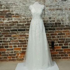 Lulus Bridal Wedding Gown Dress Size Small White Embroidered Beaded Sleeveless