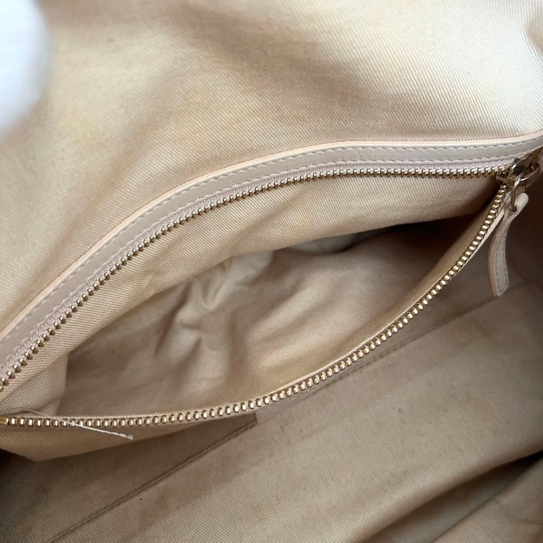 GIVENCHY Lucrezia Quilted Leather Shoulder Bag Red Used Authentic thumbnail 15