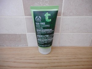 the body shop tea tree skin clearing lotion