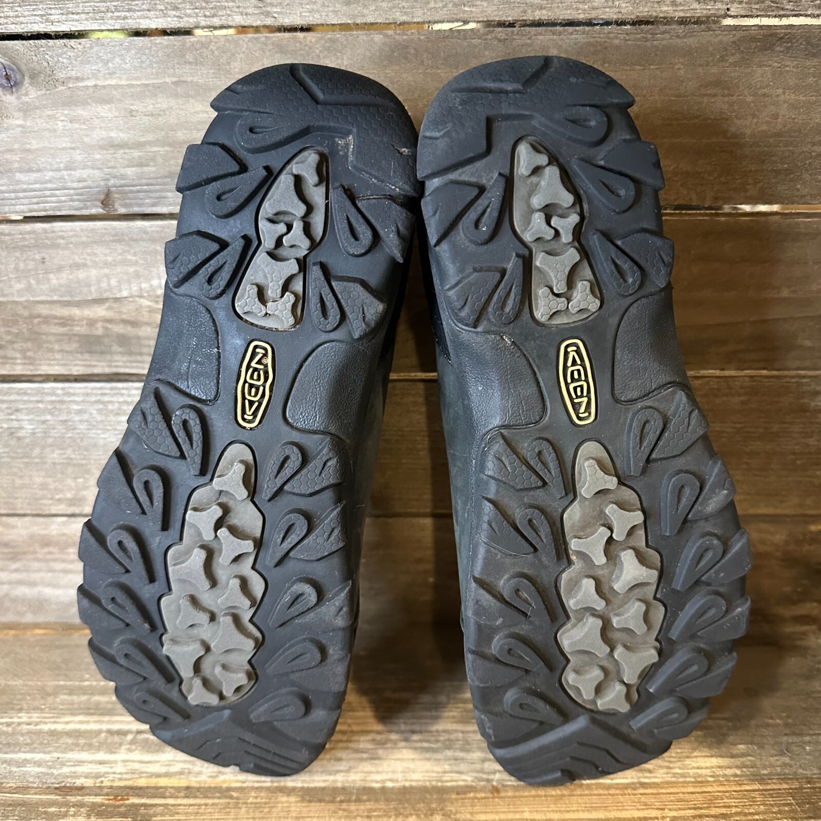 Scarpe da ginnastica donna Keen Sisters nere in pelle atletica trail trekking taglia 9 M