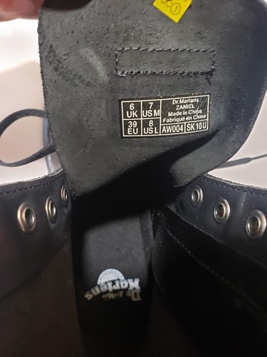 927- Dr. Martens ZANIEL BRANDO BOOTS SZ 