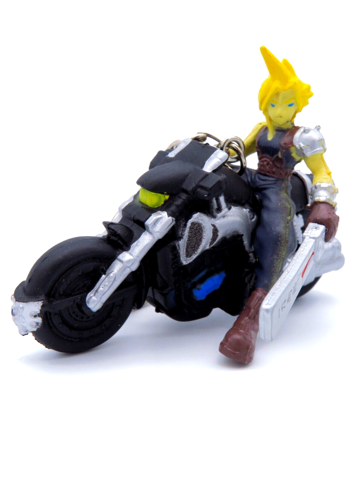 Final Fantasy Figure - 1997 Cloud & Motorcycle Keychain - Banpresto VII 2.5" Vtg