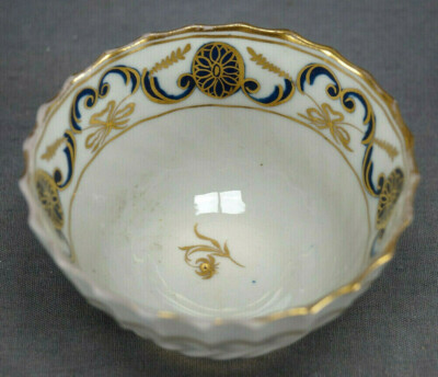 18th Century Factory Y Cobalt Gold Floral Medallions Scrollwork Fluted Tea Bowl