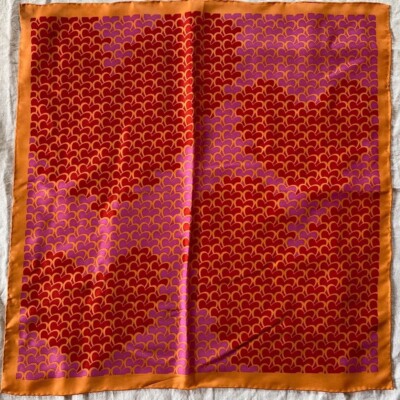 Codello Seidentuch Vintage 50cm x 52cm Scarf