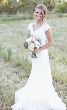 Cap Sleeve V-neck Sheath Chiffon Dress With Lace Bodice and Sash
