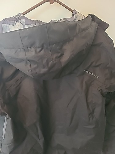 $200 New Oakley Motility Lite Mens Medium M Black Snow Jacket Ski Snowboard - Picture 8 of 8