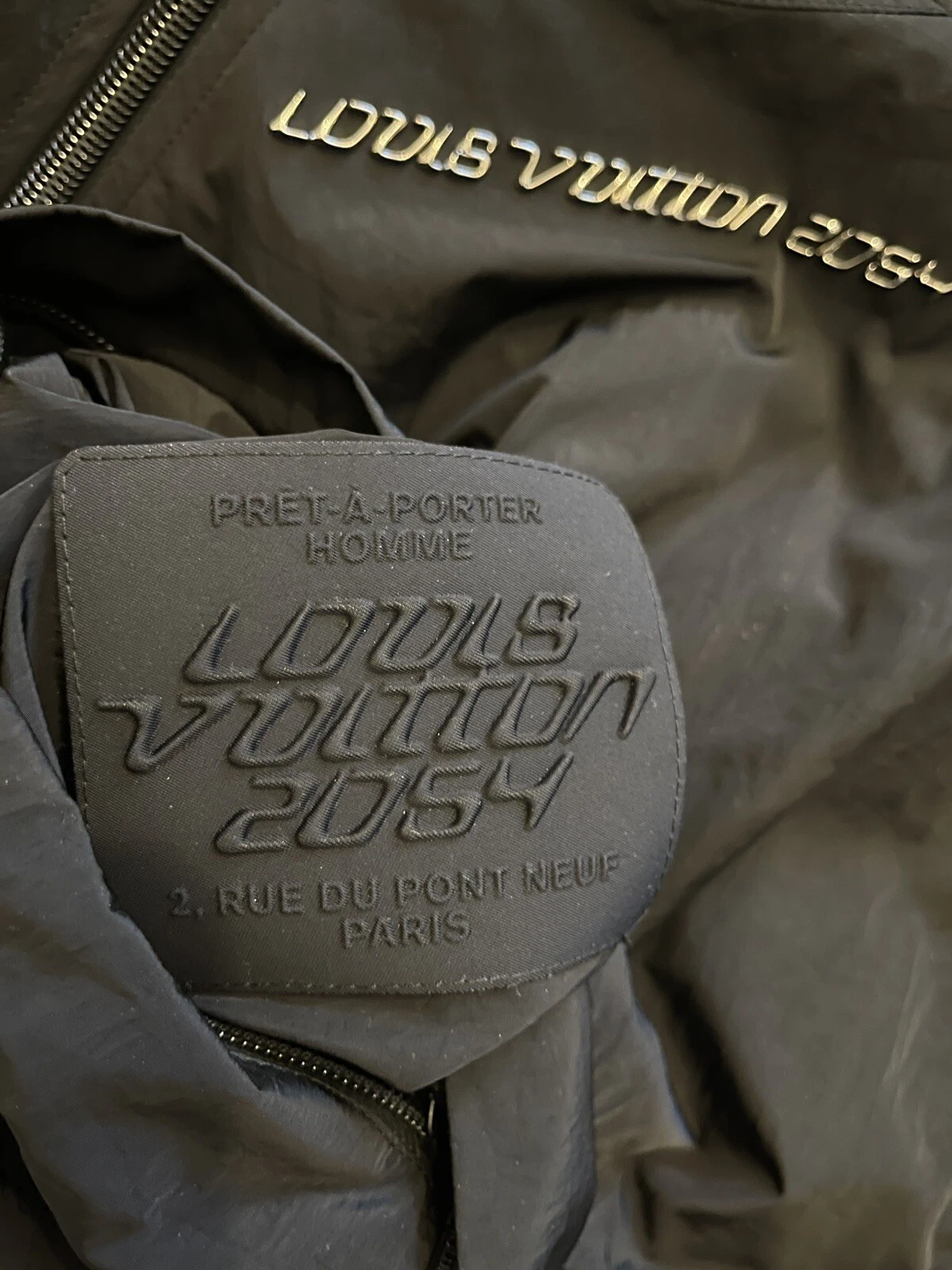 LOUIS VUITTON（LV） Frangivento con cappuccio nero Louis Vuitton da uomo 2054 capsule collection XS