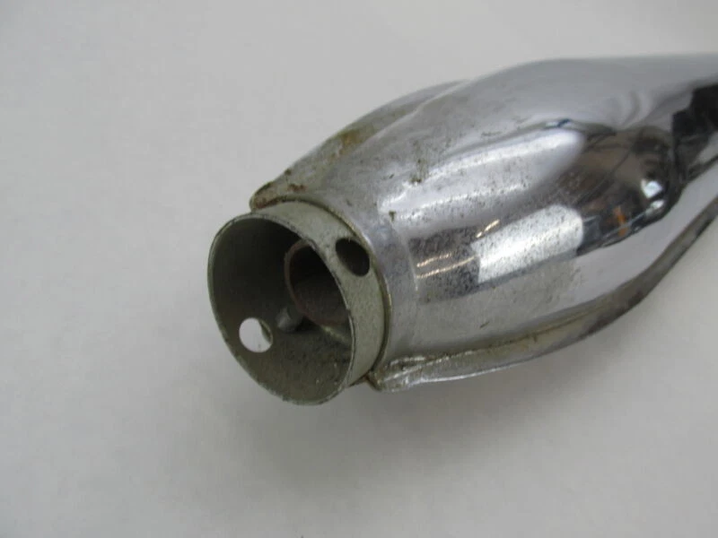 Harley Davidson Aermacchi 正品 Chrome 排气消声器 状况完好 — 第 3/4 张图片