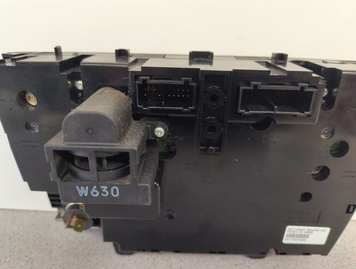 2007-2014 Volvo XC90 A/C AC Heater Climate Control Fahrenheit OEM 30710683 - Picture 11 of 14