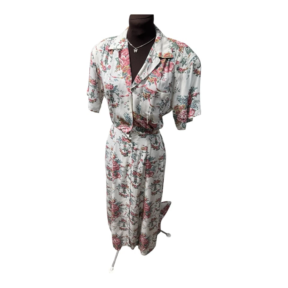 Vtg Ralph Lauren White Floral Maxi Dress Sz 4 Button Front Pockets Short Sleeve - Image 2 of 4