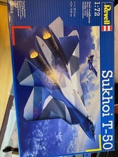 Plastik Modellbausatz Flugzeug Revell 1:72 Modell Sukhoi T-50 in OVP