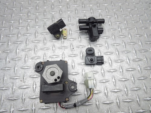 2004 04-05 Kawasaki ZX10R ZX1000 ZX1000D ZX10 MAP Air Sensor Exhaust Servo Lot - Picture 5 of 11