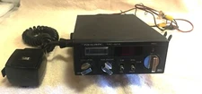 Vintage Realistic CB Radio/Microphone TRC-421A 40-Ch underdash automotive