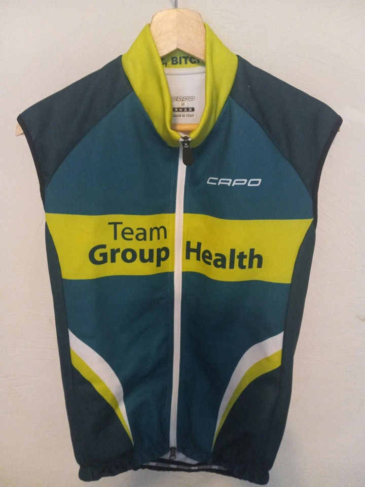 Capo Men’s Cycling Vest Full Zip Team Group Health Green Yellow Size Medium - Image 2 of 4