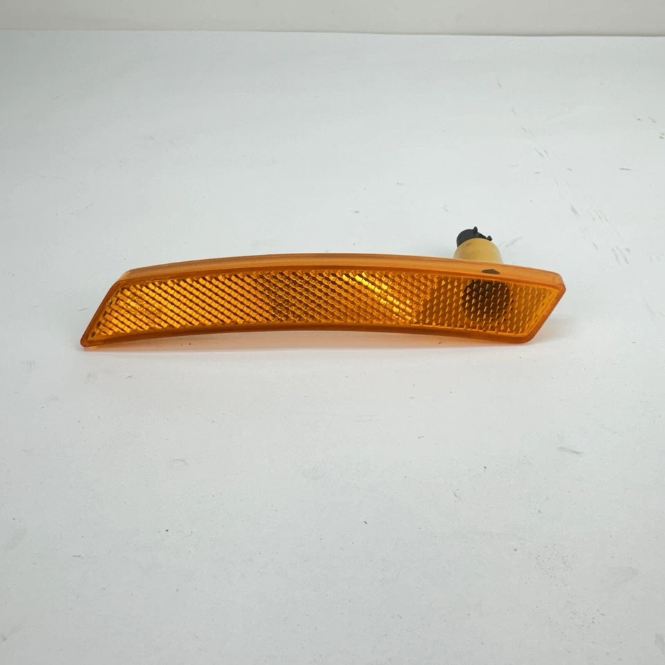 Mini Cooper 2007-2013 luz marcadora derecha regular TYC 18-6099B Foto 2 de 4