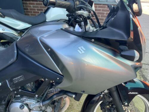 2010 - SUZUKI V STROM 650 - DL650 - VSTROM - ABS - FULL SERVICE HISTORY - Picture 3 of 11
