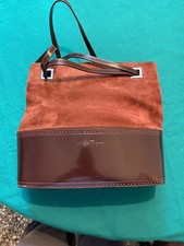 Borsa Salvatore Ferragamo Marrone Audrey. Camoscio E Cuoio. Codice AU-21/3869.