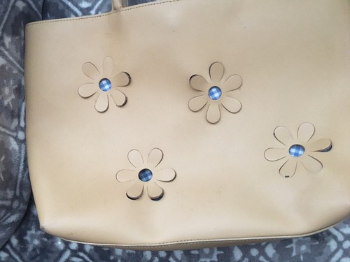 Claudia : Leather Made In Italy Handbag, Daisy design - Picture 7 of 7