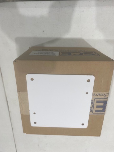 SAGINAW SCE-8N806LP /with SCE 8N8MPP Subpanel