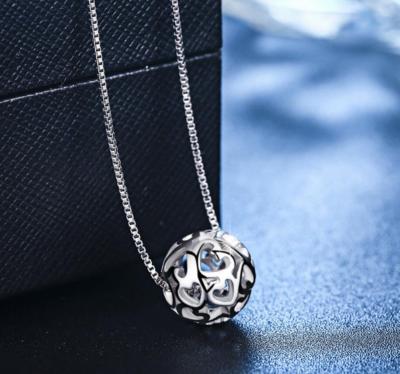 White Gold Lucky Heart Ball Silver Pendant Chain Necklace