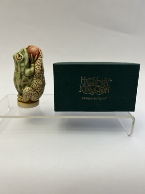 Harmony Kingdom Jump Shot Frogs Playing Basketball Box Figurine