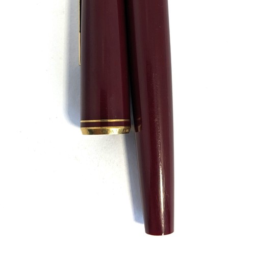 Montblanc No.221 Deep Red Vintage Fountain Pen 14K - Picture 6 of 7