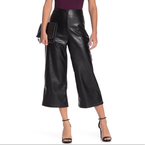 14th \u0026 Union Faux Leather Wide Leg Crop 