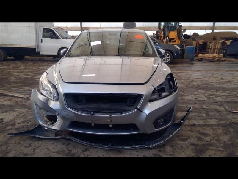 Brazo de control inferior del conductor delantero diseño R compatible con 08-13 VOLVO 30 SERIES 4153638 Foto 3 de 4