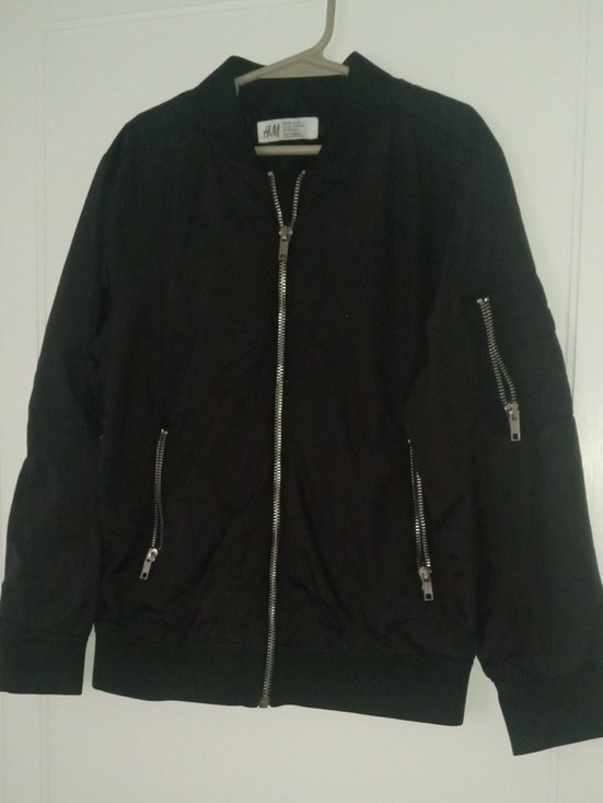 girl medium black with silver zipper accent bomber jacket H&M