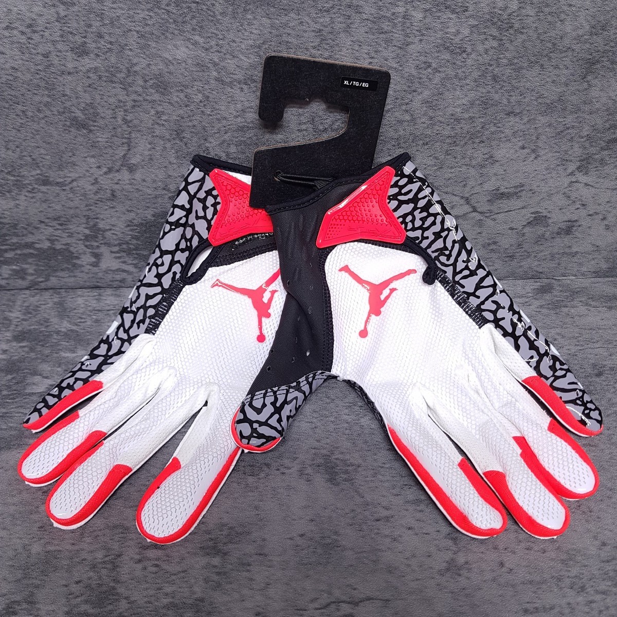 NIKE AIR JORDAN Vapor Jet 7.0 Football Gloves Mens Size XL White