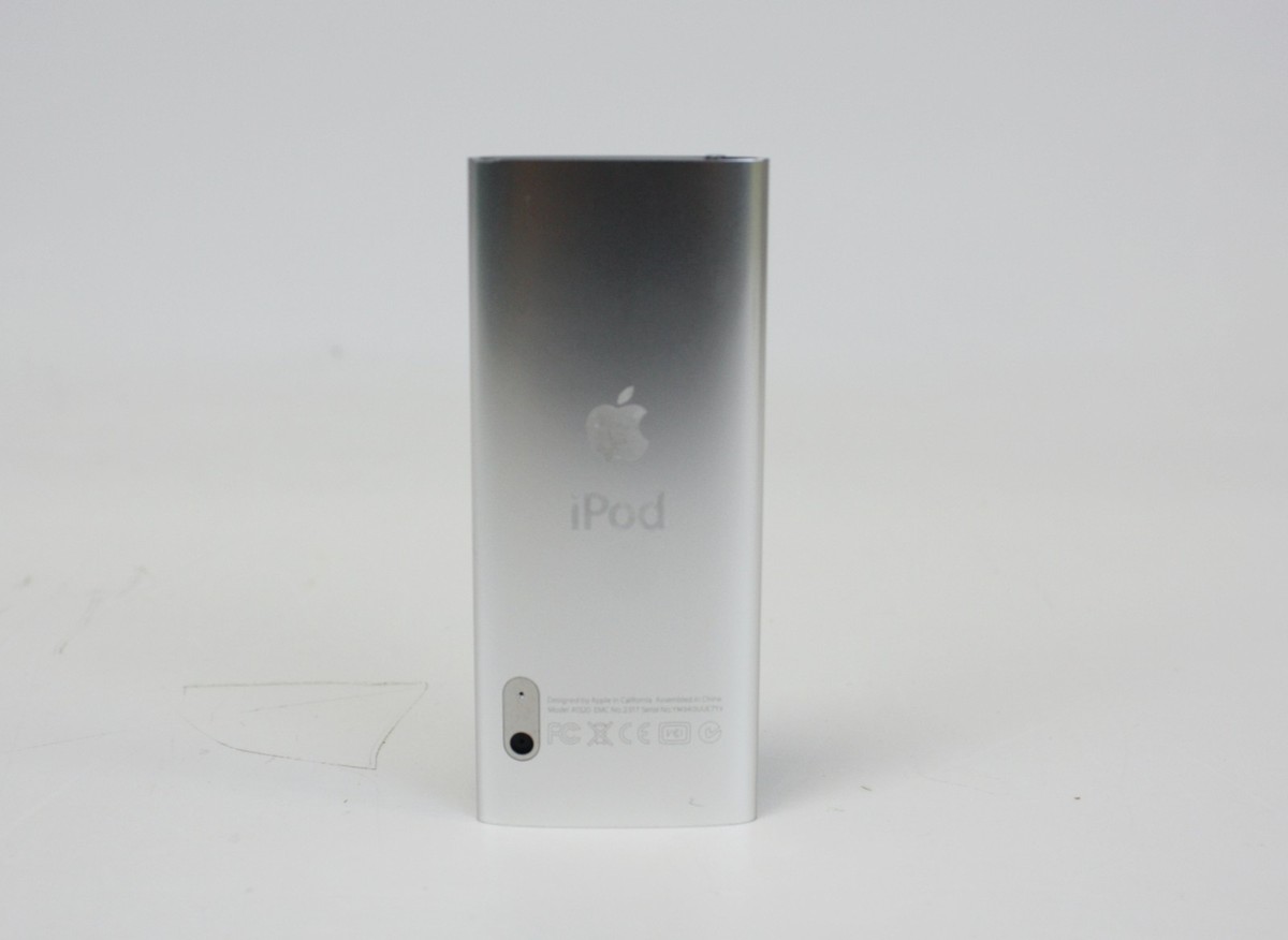 Apple iPod nano 5th Generation Silver 8GB A1320 MC027LL (Read