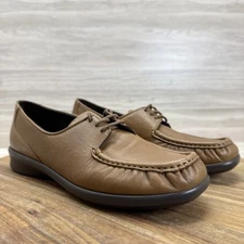 New SAS Women 7.5 N Lace Up Loafer Comfort Moccasin Handcrafted USA Caramel EUC