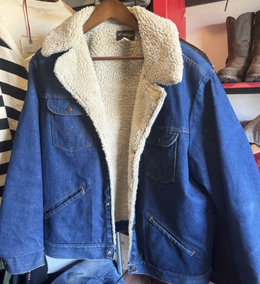 #ad Wrangler Men#x27;s Denim Jacket Vintage Trucker Ranch Chore size XL $69.99