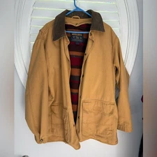 vintage Woolrich barn chore jacket corduroy collar -flannel blanket lining men L