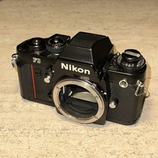 Nikon F3 35mm SLR + DE-2 Viewfinder - Tested - US Seller