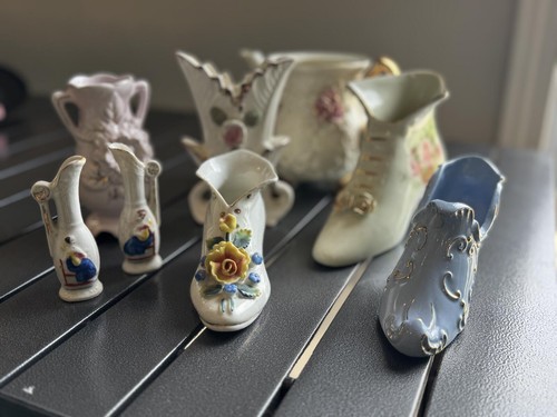 Lot of VINTAGE Miniature Porcelain Decorative Shoes and Bud Vases