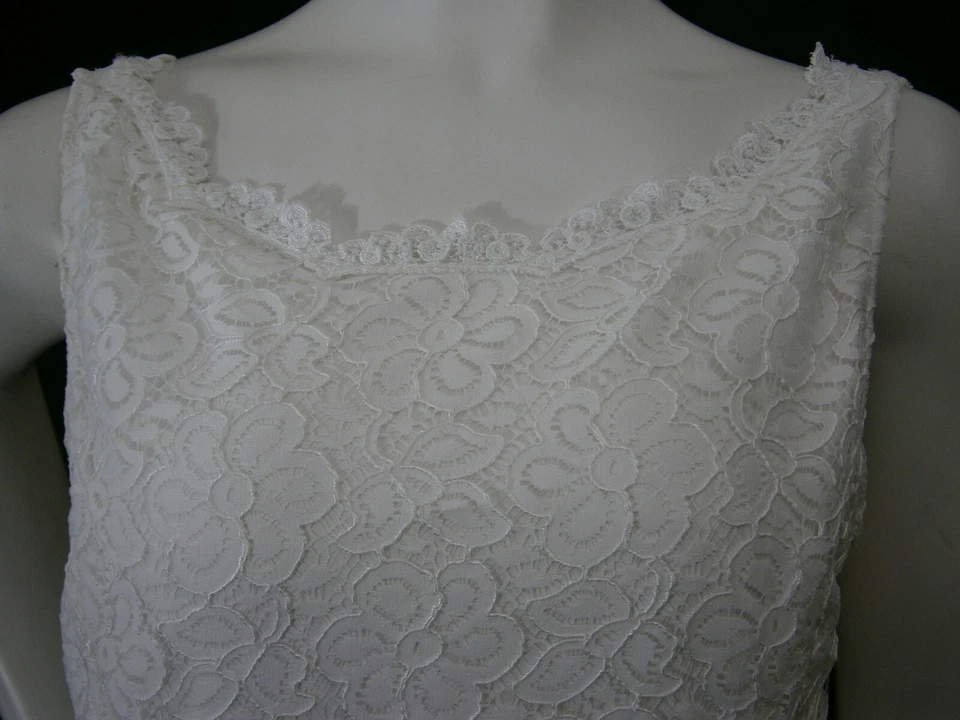 CAROLINA HERRERA WEDDING GOWN DRESS CUSTOM SIZE 12 WHITE CORDED LACE SILK SATIN - Image 4 of 4